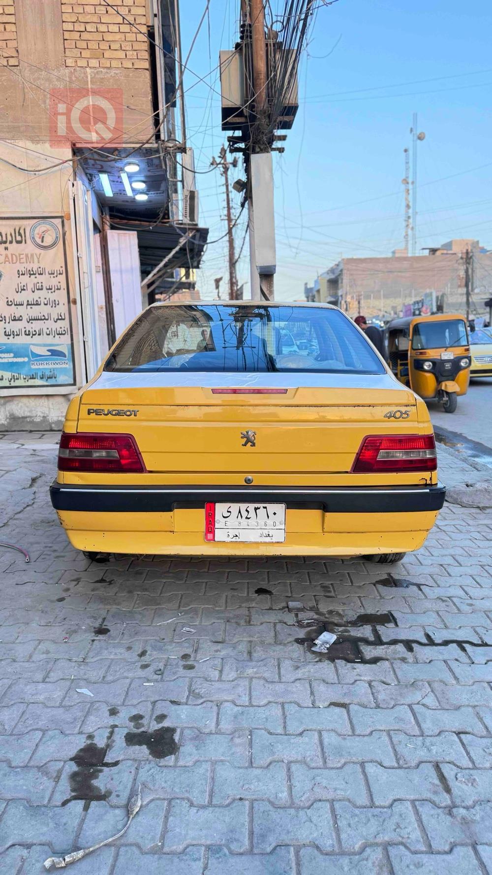 Peugeot 405